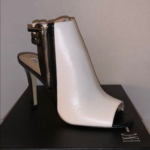 INC Kimmeembk NWOT Shoes